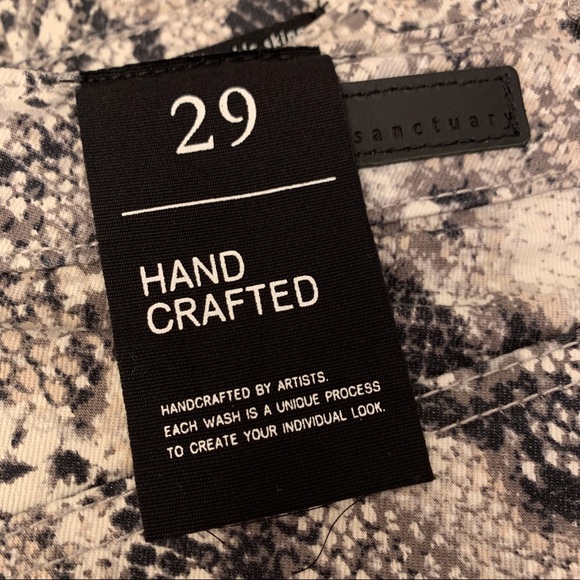 Sanctuary Denim Social Ankle Length Skinny Jean in Queen Snake - Picture 3 of 9